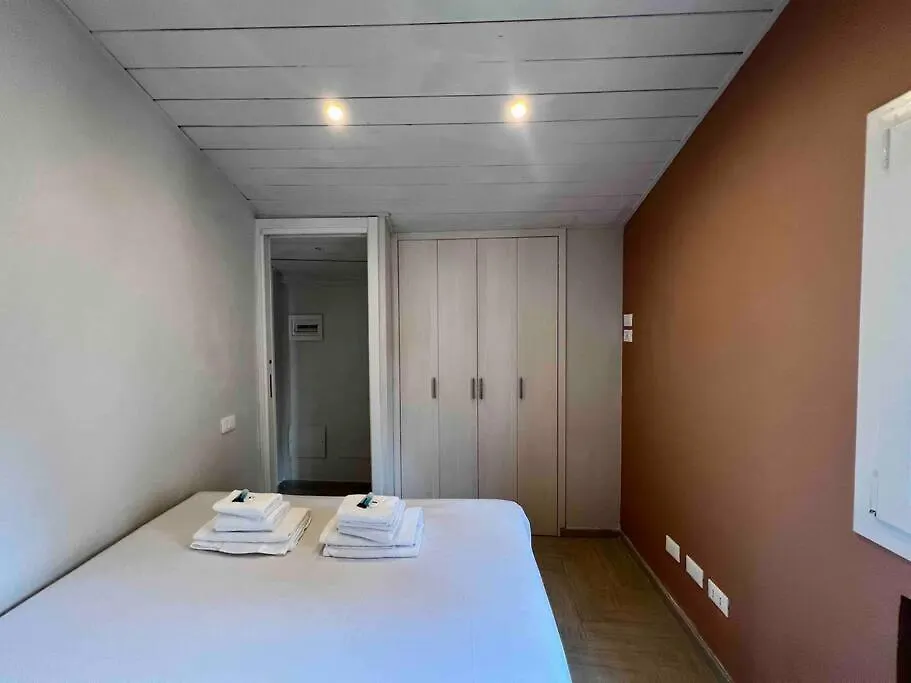 New! Uptown Terraces Apartment Rome