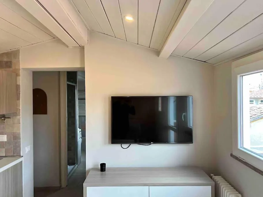 New! Uptown Terraces Apartment Rome