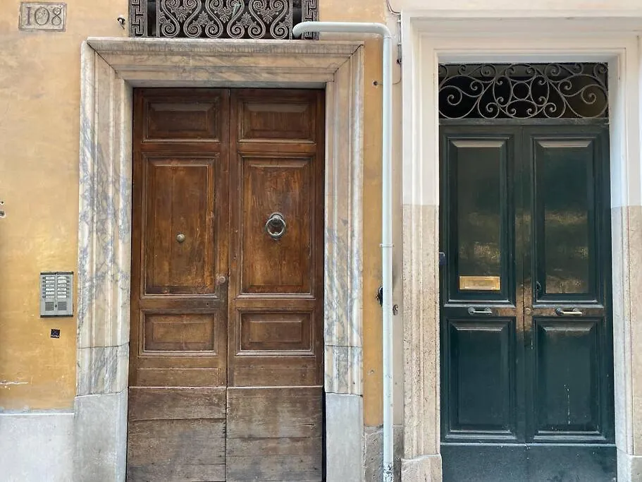 New! Uptown Terraces Apartment Rome